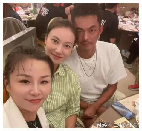 自己拍照取证 小三_拍小三的照片犯法吗_拍小三的照片肖像权